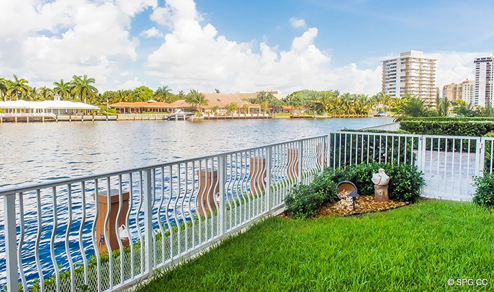 Private Garden views from Residence 105 at La Cascade, Luxury Waterfront Condominiums in Fort Lauderdale, Florida 33304.