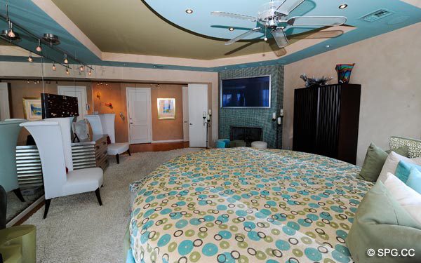 Master Bedroom - Oceanfront Villa VI, The Palms luxury oceanfront condo, 2130 North Ocean Boulevard, Fort Lauderdale Beach, Florida 33305 