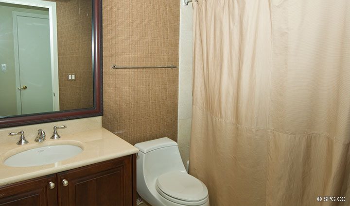 Bathroom at Luxury Oceanfront Residence 7A, Tower II, The Palms Condominiums, 2110 North Ocean Boulevard, Fort Lauderdale Beach, Florida 33305, Luxury Seaside Condos