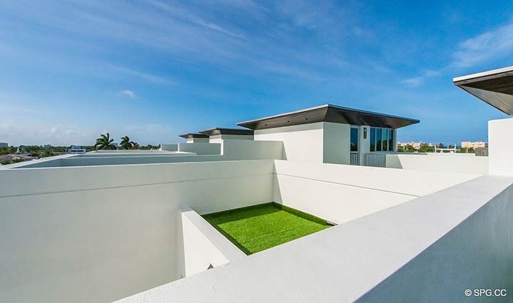 Rooftop Terrace for Residence 255 Shore Court at Sky230, Luxury Waterfront Townhomes in Lauderdale by the Sea, Florida 33308.