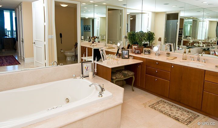 Master Bathroom at Luxury Oceanfront Residence at 25D, Tower II, The Palms Condominium, 2110 North Ocean Boulevard, Fort Lauderdale Beach, Florida 33305, Luxury Seaside Condos 