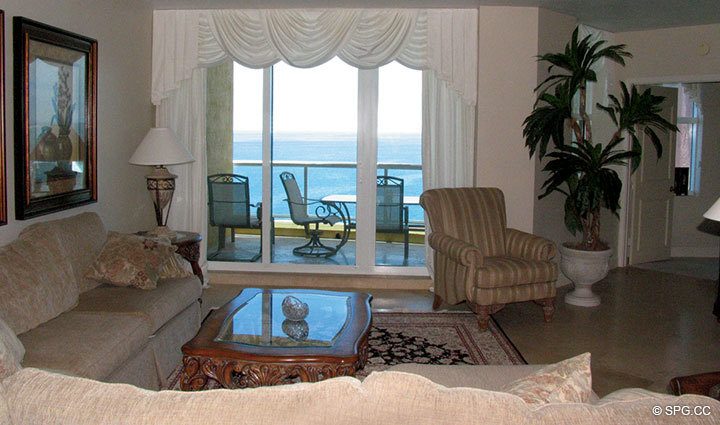 Living Room at Luxury Oceanfront Residence 21D, Tower II, The Palms Condominiums, 2110 North Ocean Boulevard, Fort Lauderdale Beach, Florida 33305, Luxury Seaside Condos