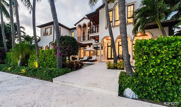 Limestone Dock for Luxury Waterfront Home, 2536 Lucille Drive, Fort Lauderdale, Florida 33316.