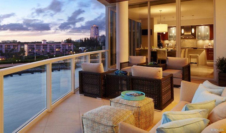 One Thousand Ozean Balkon, Luxury Oceanfront Condominiums auf 1000 S Ocean Blvd, Boca Raton, FL 33432 gelegen