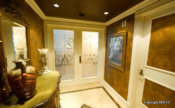 Foyer at Luxury Oceanfront Residence 21A, Tower II, The Palms Condominiums, 2110 North Ocean Boulevard, Fort Lauderdale Beach, Florida 33305, Luxury Seaside Condos 