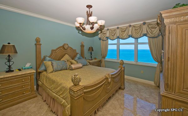 Master Bedroom at Luxury Oceanfront Residence 21A, Tower II, The Palms Condominiums, 2110 North Ocean Boulevard, Fort Lauderdale Beach, Florida 33305, Luxury Beachfront Condos 