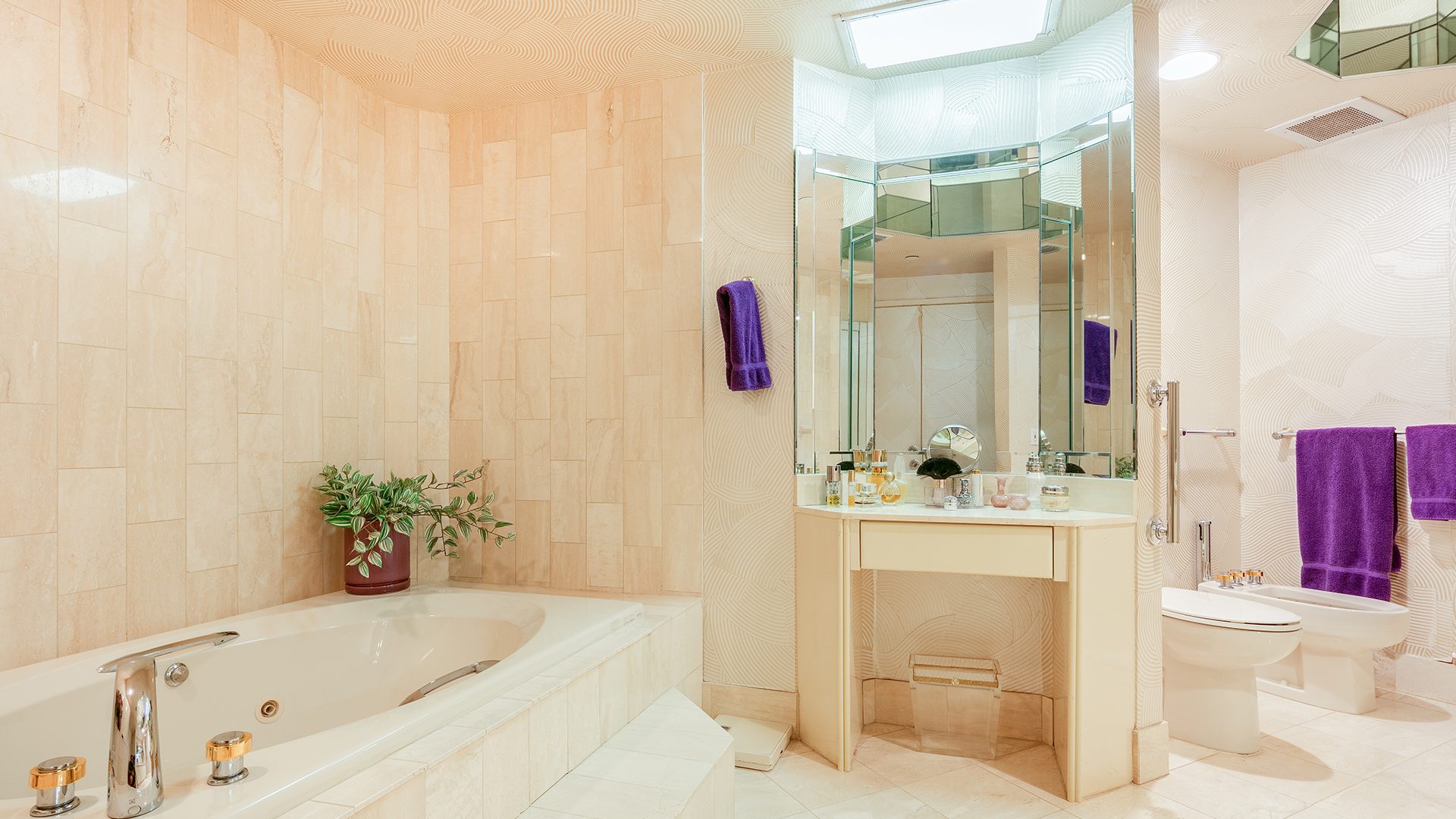 The Corniche Residence 12A