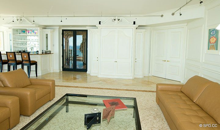 Living Area at Luxury Oceanfront Residence 26D, Tower I, The Palms Condominium, 2100 North Ocean Boulevard, Fort Lauderdale Beach, Florida 33305, Luxury Seaside Condos