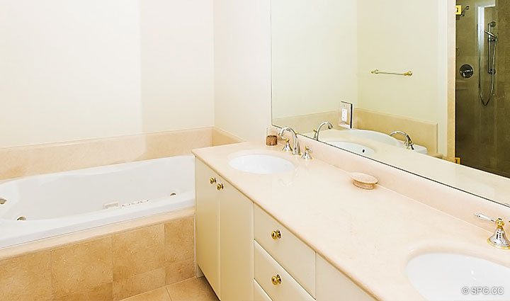 Master Bath with Whirlpool Tub inside Residence 6D, Tower II at The Palms, Luxury Oceanfront Condos. 2110 North Ocean Blvd. Fort Lauderdale, Florida 33305