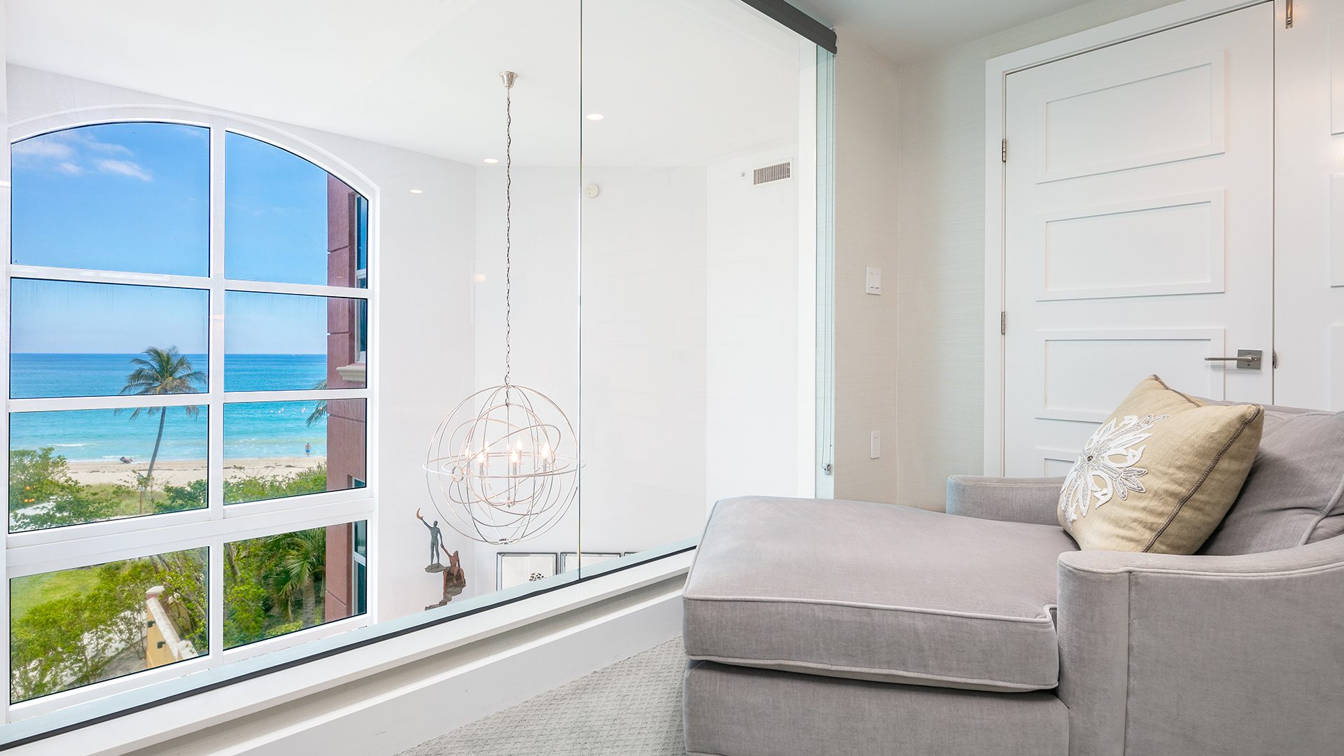 luxury-oceanfront-residence-4b --- tower-ii-at-the-palms-the-palms-condomínios - 2110-north-ocean-boulevard - fort-lauderdale-beach - florida-33305 - luxo- condomínios à beira-mar