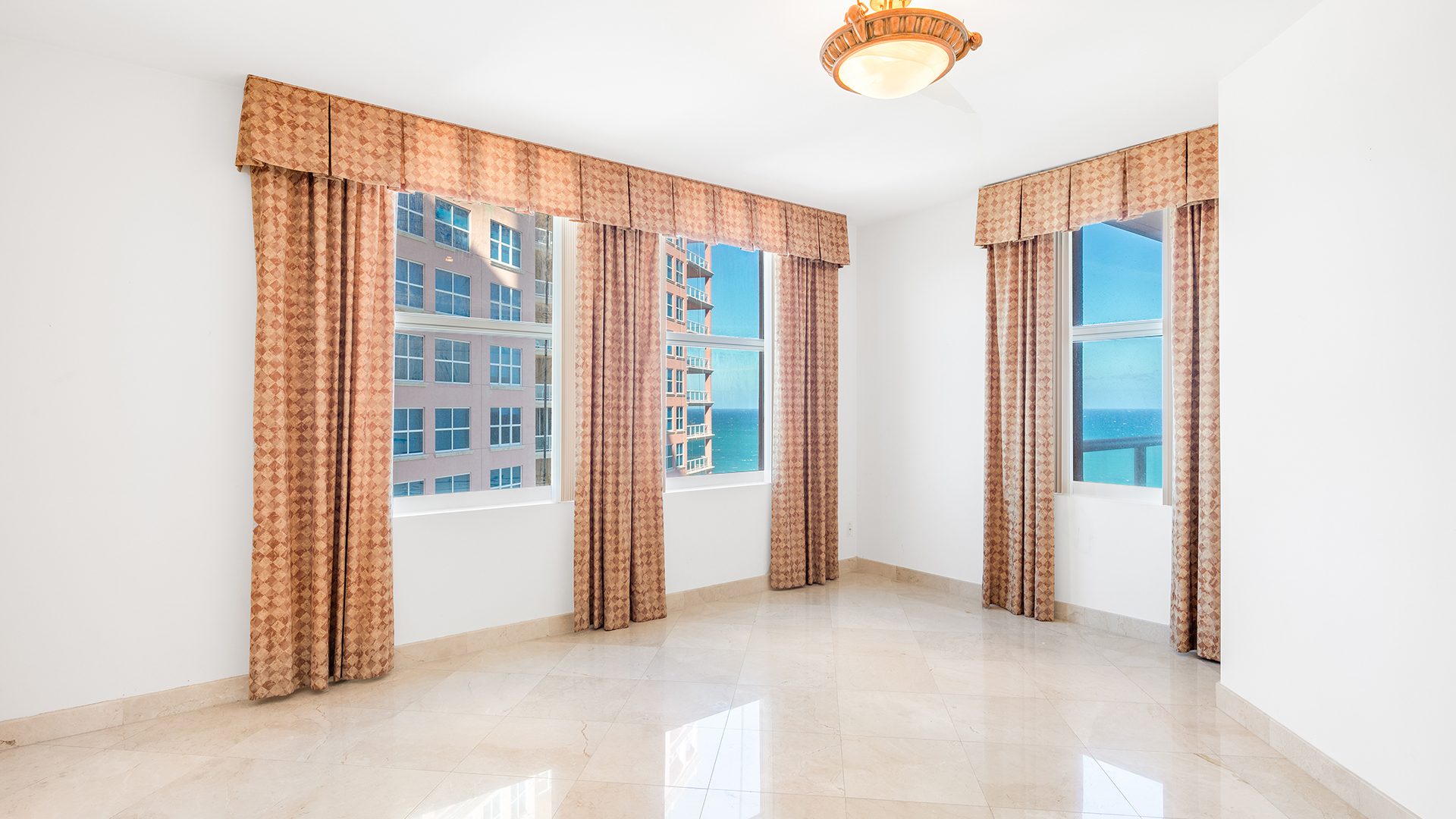 Residence 19B, Tower I For Sale at The Palms, Luxury Oceanfront