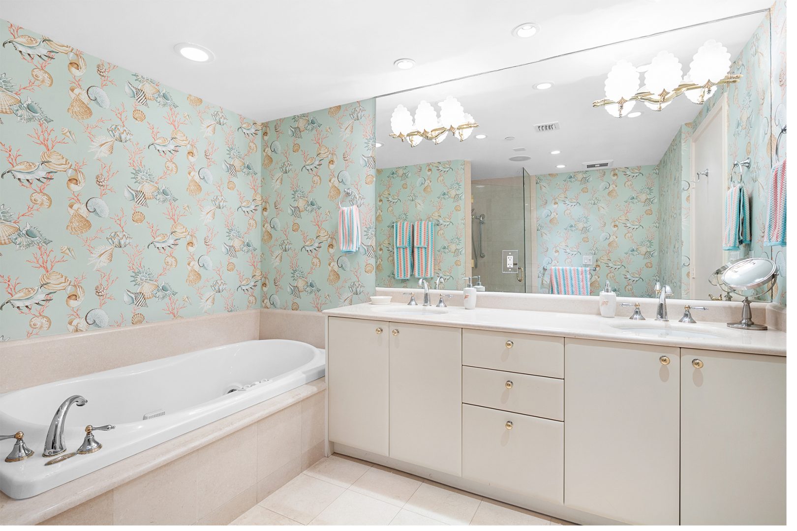 Master Bath for The Palms Residences 16D T2