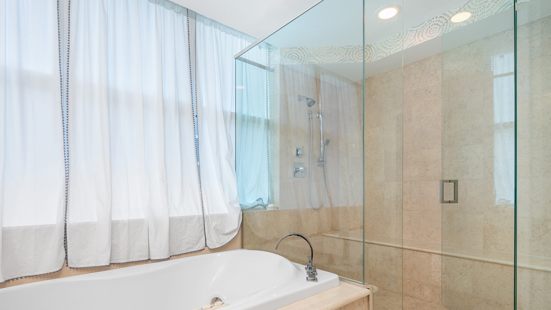 luxury-oceanfront-residence-4b --- tower-ii-at-the-palms-the-palms-condomínios - 2110-north-ocean-boulevard - fort-lauderdale-beach - florida-33305 - luxo- condomínios à beira-mar