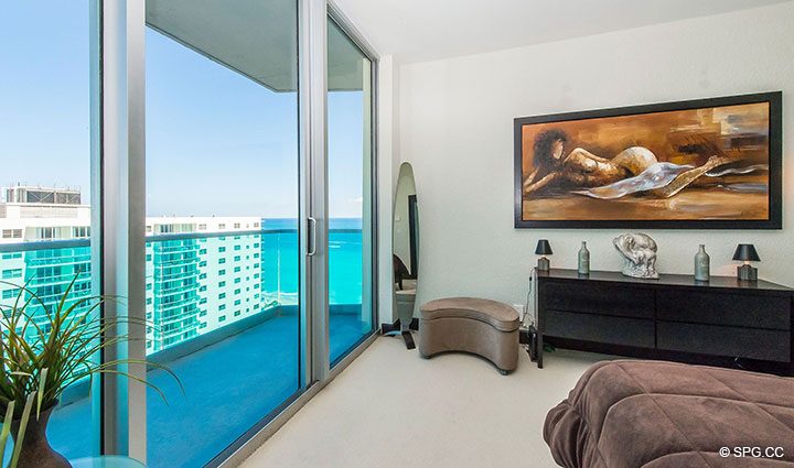 Master Bed Terrasse in Penthouse 10 bei Sian Ocean Residences, Luxus Oceanfront Eigentumswohnungen Hollywood Beach, Florida 33019