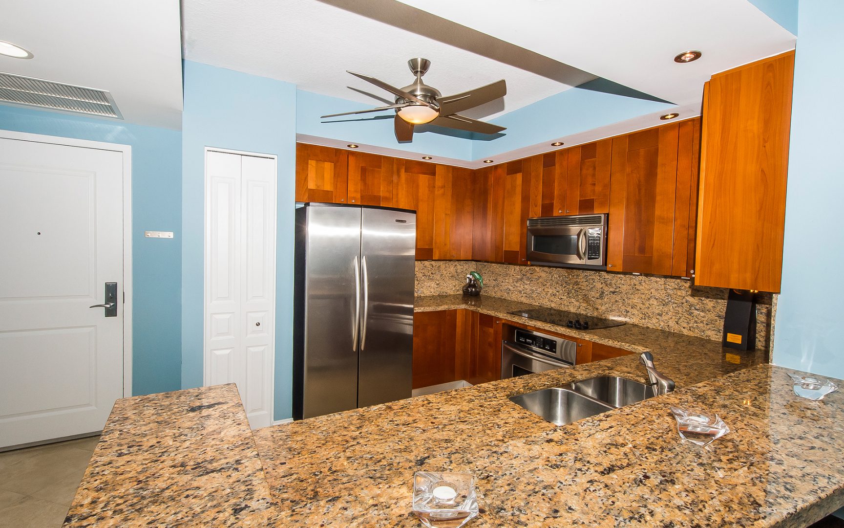 350 Las Olas Place Residence 1860