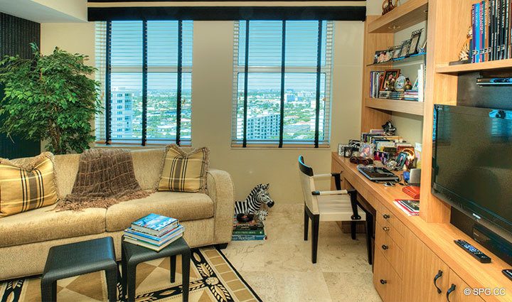 Guest Bedroom at Luxury Oceanfront Residence 18D, Tower II, The Palms Condominiums, 2110 North Ocean Boulevard, Fort Lauderdale Beach, Florida 33305, Luxury Seaside Condos
