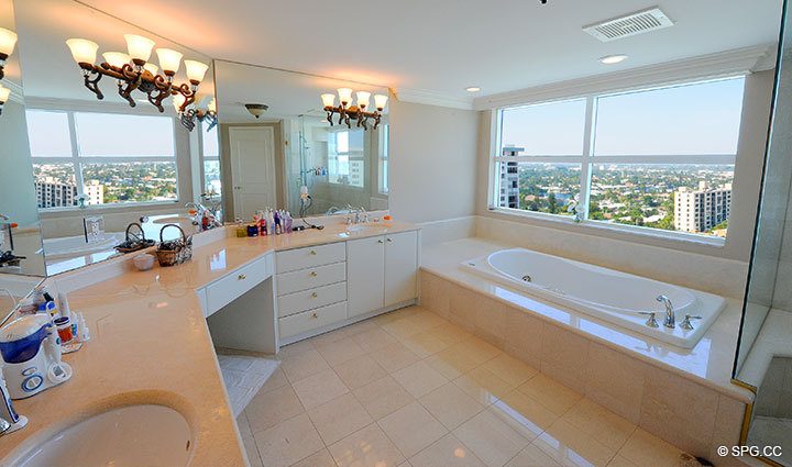 Master bathroom at Luxury Oceanfront Residence 16B, Tower II, The Palms Condominium, 2110 North Ocean Boulevard, Fort Lauderdale, Florida 33305, Luxury Seaside Condos