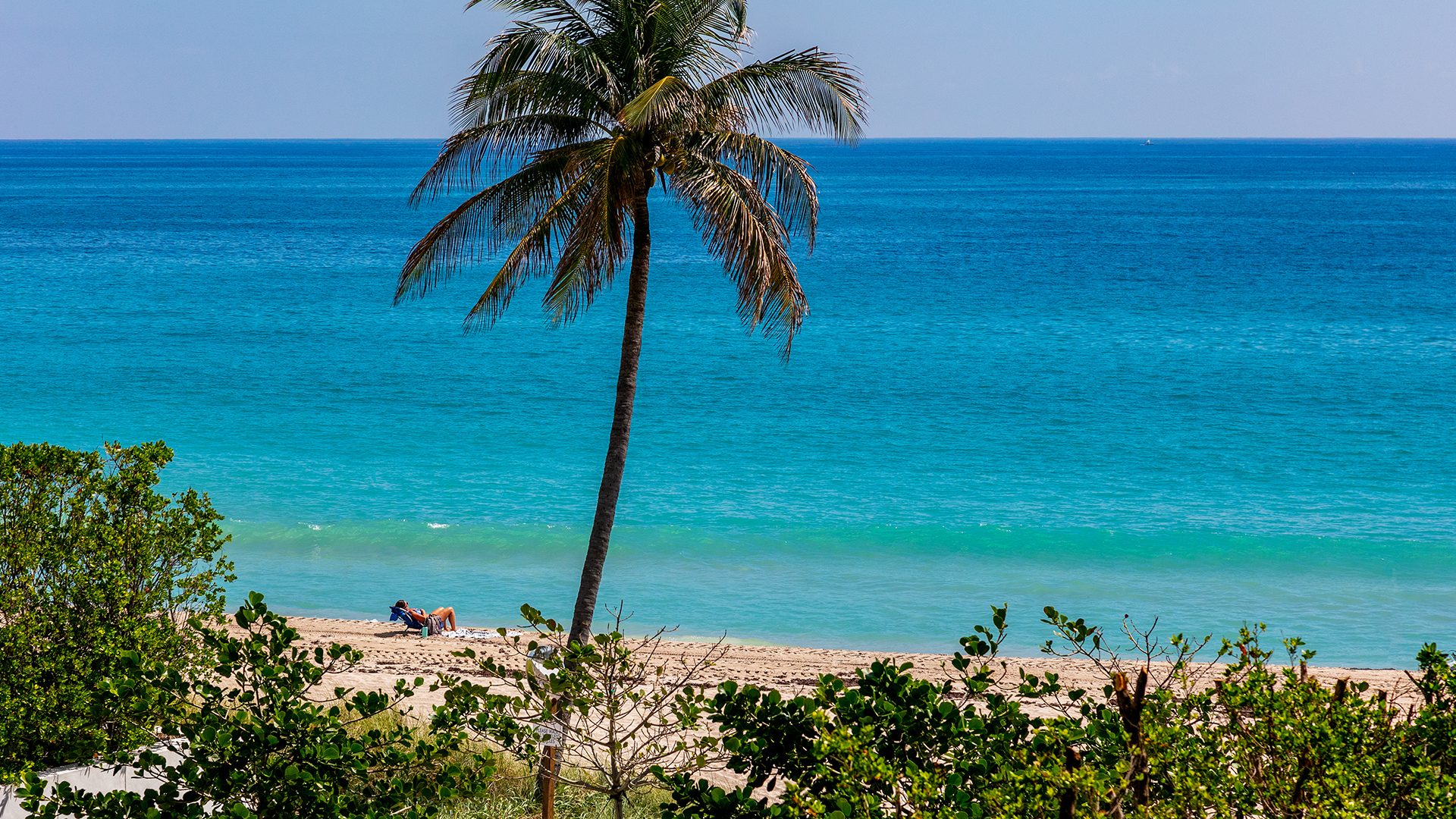 luxury-oceanfront-residence-4b --- tower-ii-at-the-palms-the-palms-condomínios - 2110-north-ocean-boulevard - fort-lauderdale-beach - florida-33305 - luxo- condomínios à beira-mar