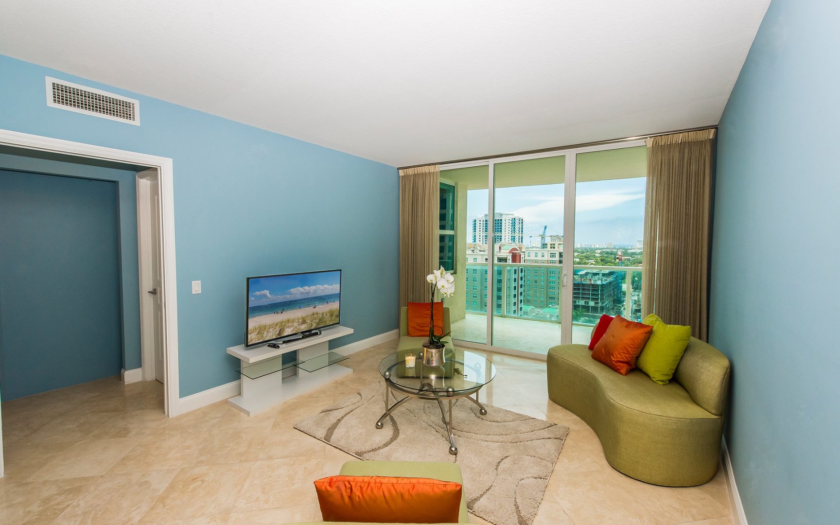 350 Las Olas Place Residence 1860