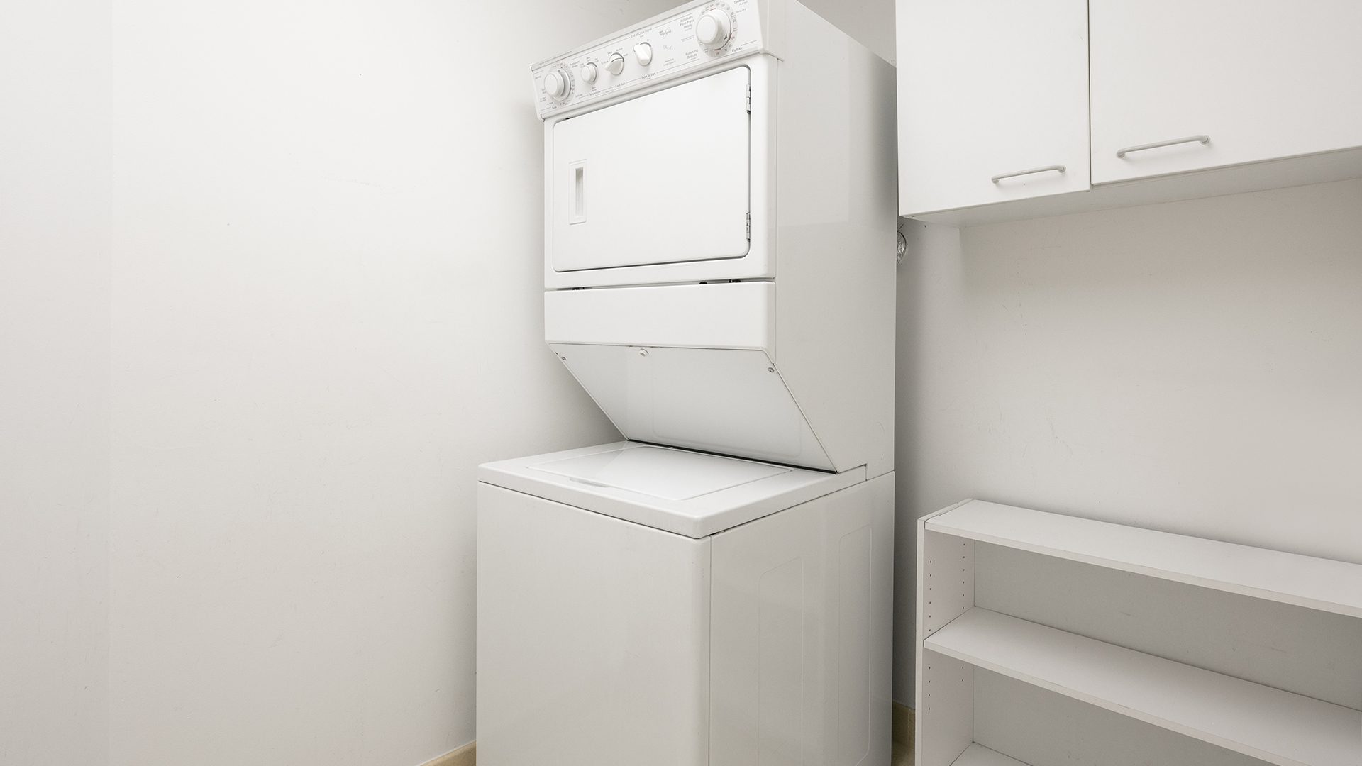 Residence 19B, Tower I For Sale at The Palms, Luxury Oceanfront