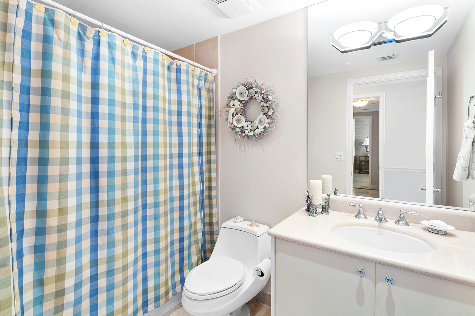 Guest Bath for The Palms Residences 16D T2