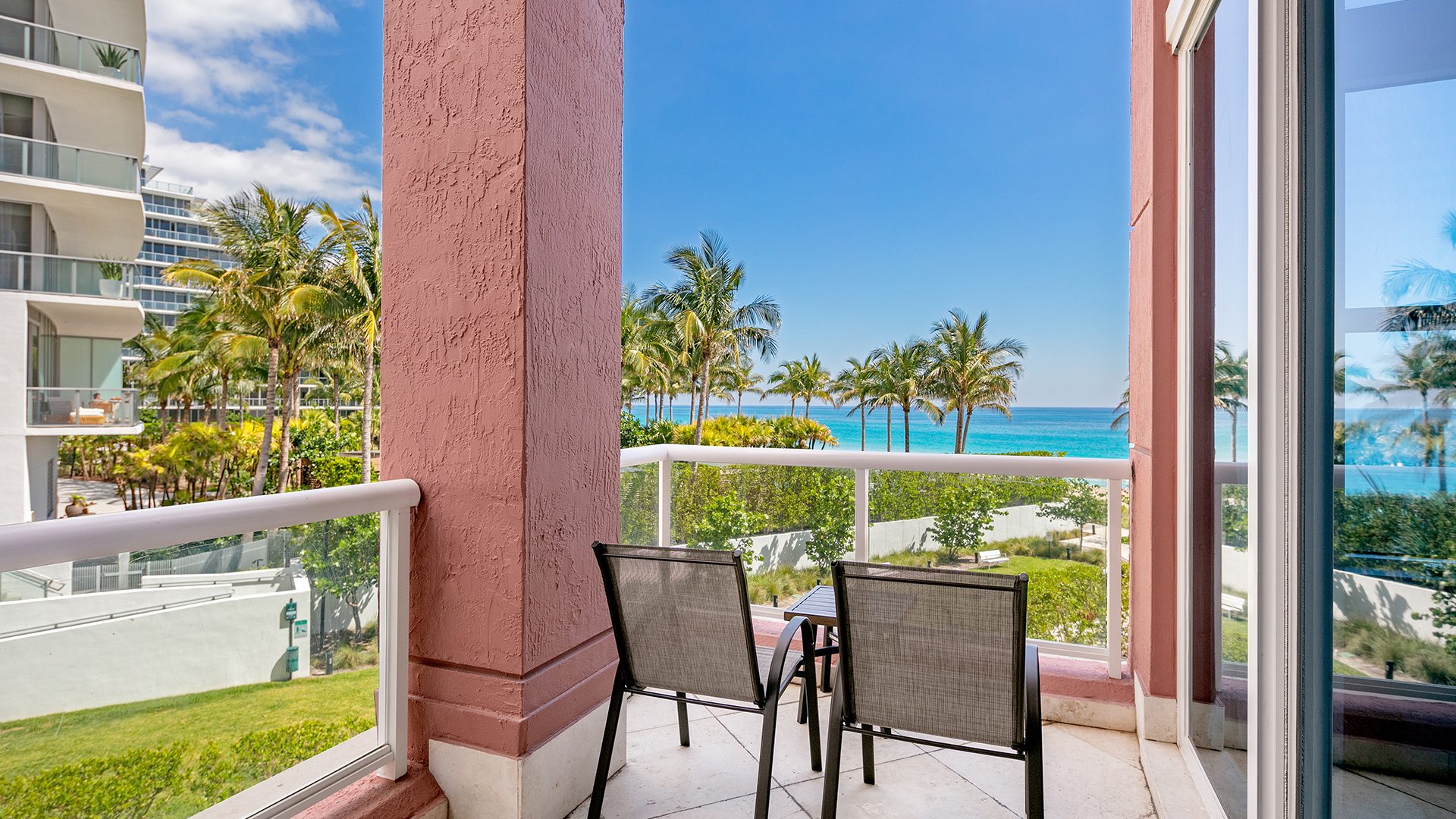 luxury-oceanfront-residence-4b --- tower-ii-at-the-palms-the-palms-condomínios - 2110-north-ocean-boulevard - fort-lauderdale-beach - florida-33305 - luxo- condomínios à beira-mar