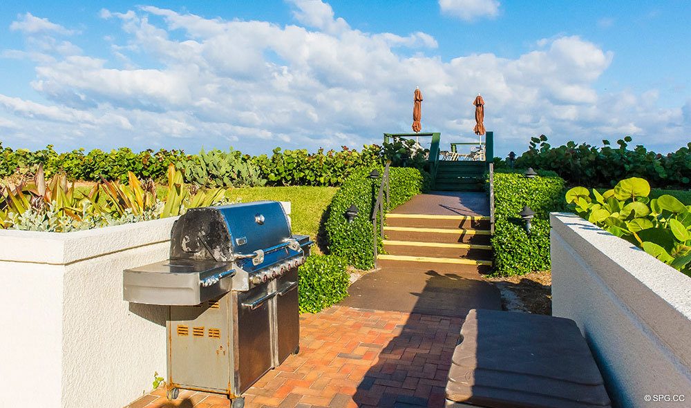 Direct Beach Access at The Oasis, Luxury Oceanfront Condos in Palm Beach, Florida 33480.