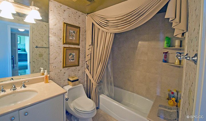 Guest Bathroom at Luxury Oceanfront Residence 21A, Tower II, The Palms Condominiums, 2110 North Ocean Boulevard, Fort Lauderdale Beach, Florida 33305, Luxury Beachfront Condos 