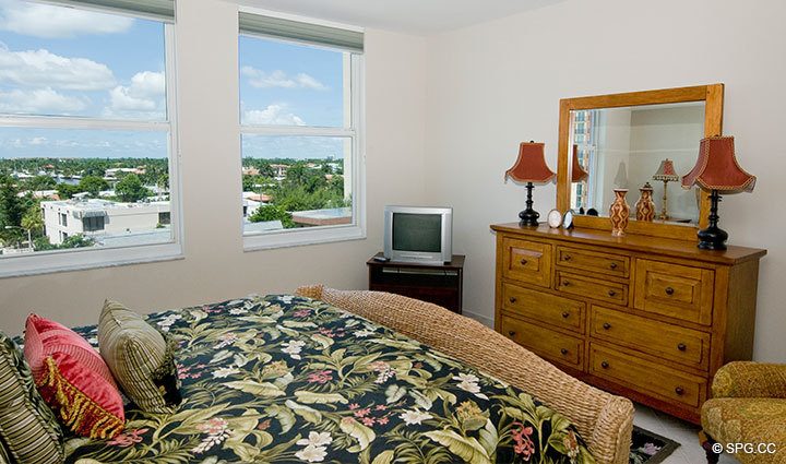 Guest Bedroom at Luxury Oceanfront Residence 6D, Tower I, The Palms Condominiums, 2100 North Ocean Boulevard, Fort  Lauderdale Beach, Florida 33305, Luxury Seaside Condos