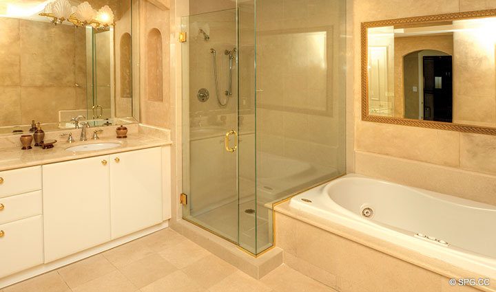 Master Bathroom, Luxury Oceanfront Residence 10B, Tower II, The Palms Condominium, 2110 North Ocean Boulevard, Fort Lauderdale Beach, Florida 33305, Luxury Beachfront Condos