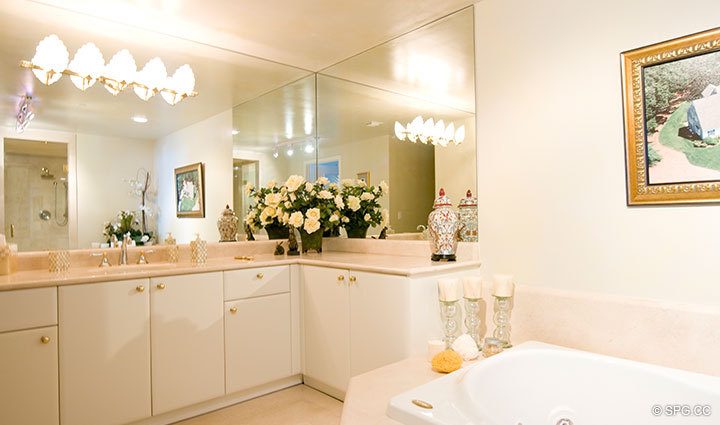Master Bathroom at Luxury Oceanfront Residence 28A, Tower II, The Palms Condominiums, 2110 North Ocean Boulevard, Fort Lauderdale Beach, Florida 33305, Luxury Seaside Condos