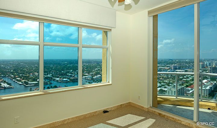 Bedroom 5 at Luxury Oceanfront Residence 31A, Tower I, The Palms Condominiums, 2100 North Ocean Boulevard, Fort Lauderdale, Florida 33305, Luxury Seaside Condos 