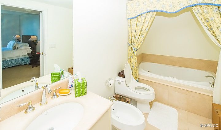 Master Bath with Relaxing Whirlpool Tub in Residence 7C, Tower I at The Palms, Luxury Oceanfront Condominiums, 2100 North Ocean Boulevard, Fort Lauderdale, Florida 33305