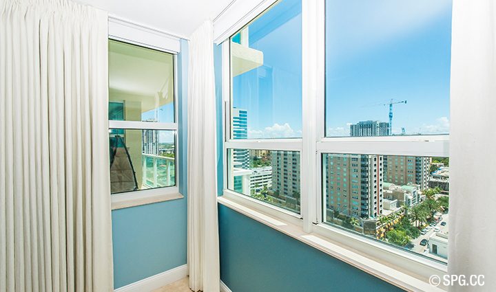 Master Bed 350 Las Olas Place Residence 1860