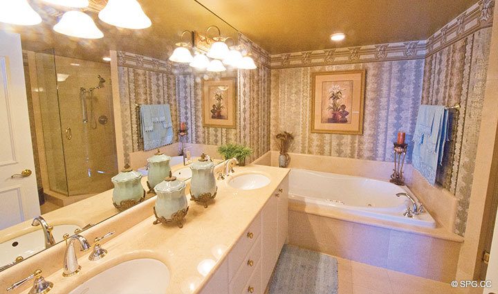 Master Bathroom at Luxury Oceanfront Residence 21A, Tower II, The Palms Condominiums, 2110 North Ocean Boulevard, Fort Lauderdale Beach, Florida 33305, Luxury Seaside Condos 