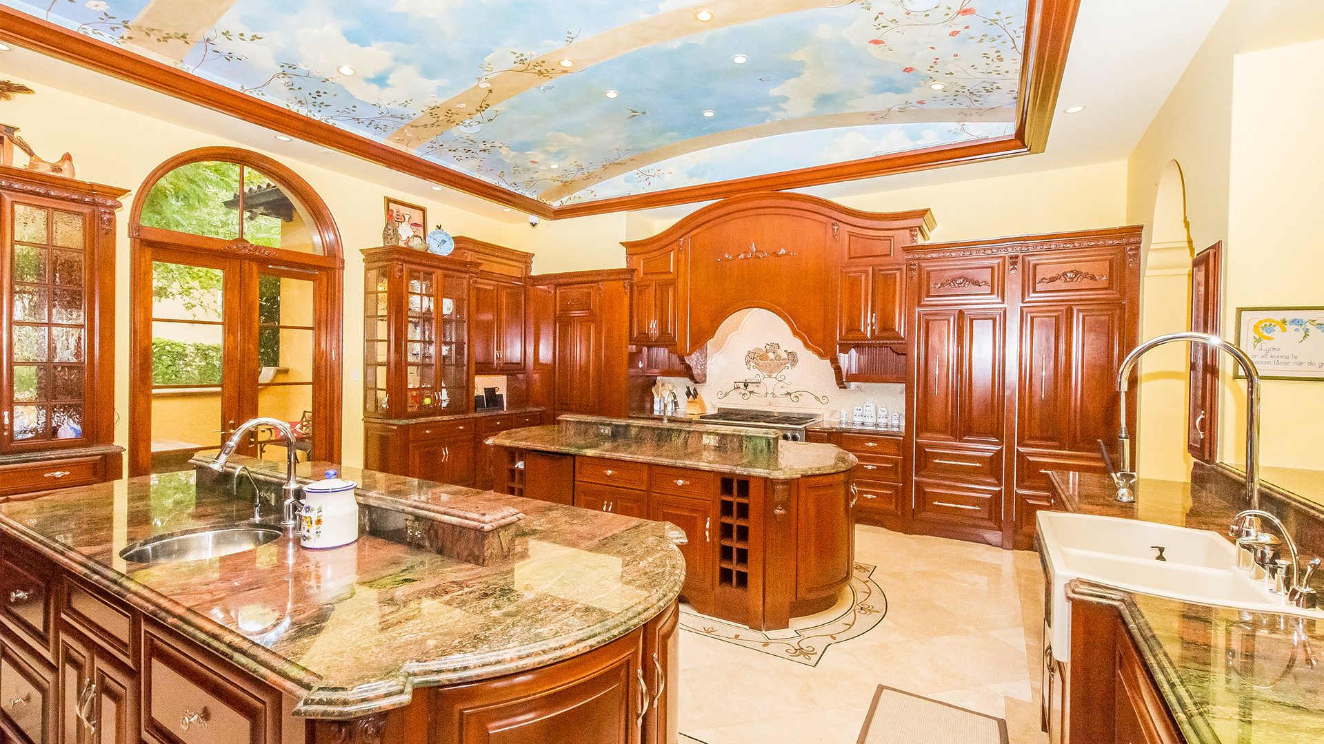 Luxury Estate Home 220 North Compass Drive, Fort Lauderdale, Florida 33308