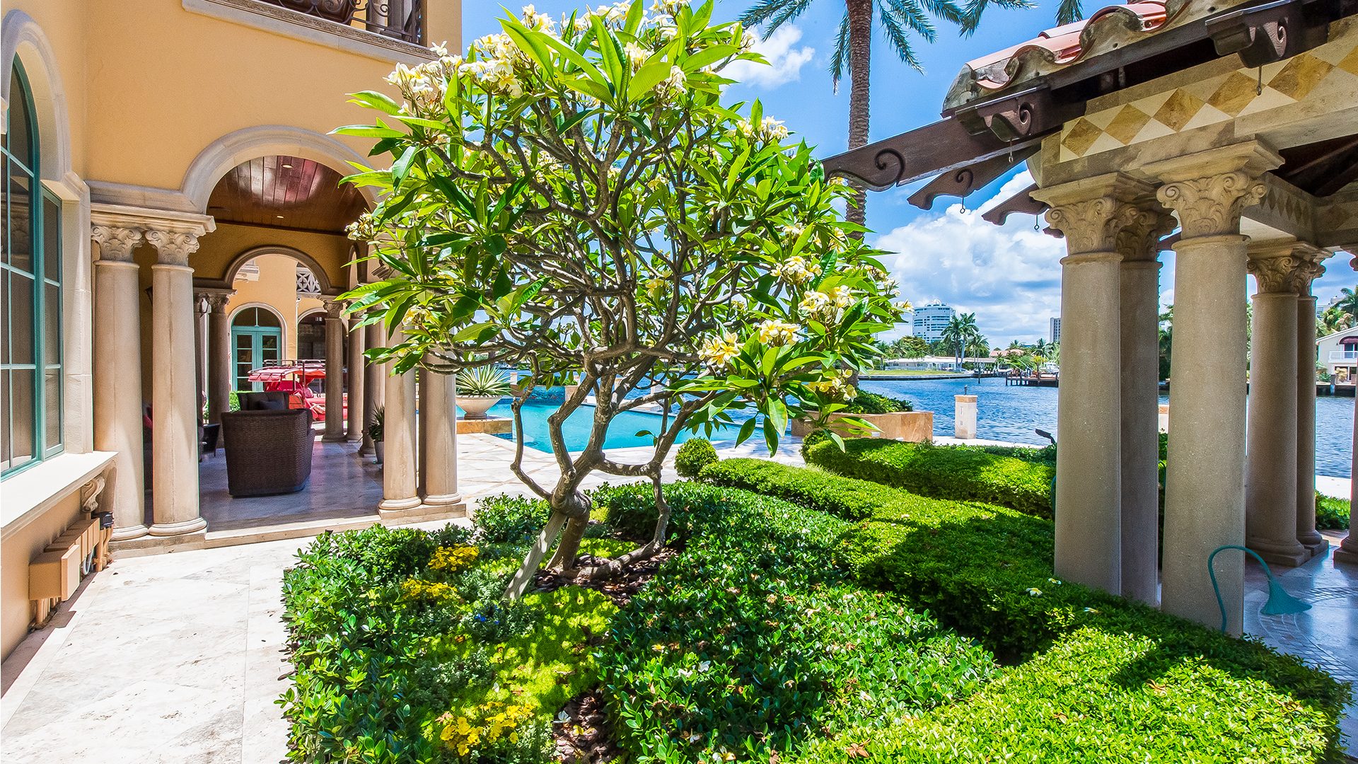 Luxury Estate Home 220 North Compass Drive, Fort Lauderdale, Florida 33308