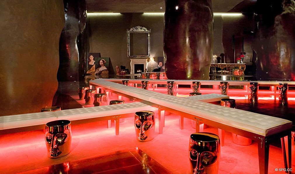 Cocktail Lounge at ICON Brickell, Luxury Waterfront Condominiums Located at 475 Brickell Ave, Miami, FL 33131