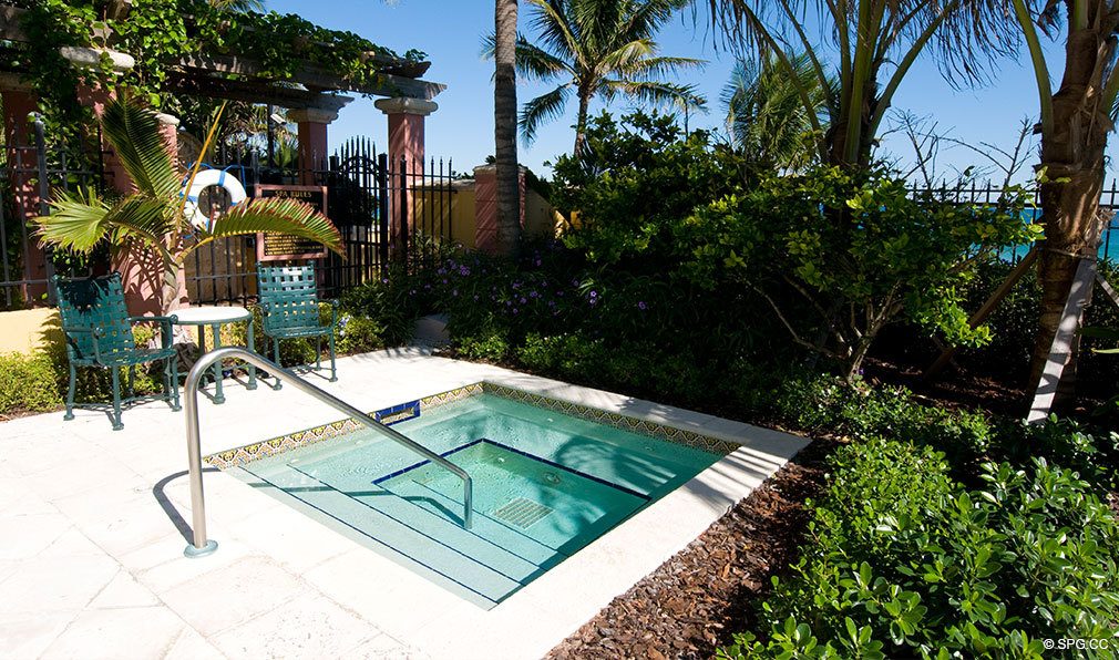 Palms Jacuzzi, Luxury Oceanfront Condominiums Located at 2100-2110 N Ocean Blvd, Ft Lauderdale, FL 33305