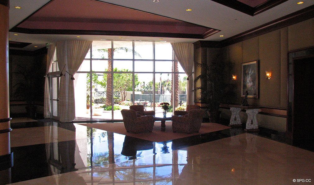 Lobby Elegante em La € ™ Hermitage, Luxo Oceanfront Condominiums Localizado em 3100-3200 North Ocean Boulevard, Fort Lauderdale, Florida 33308